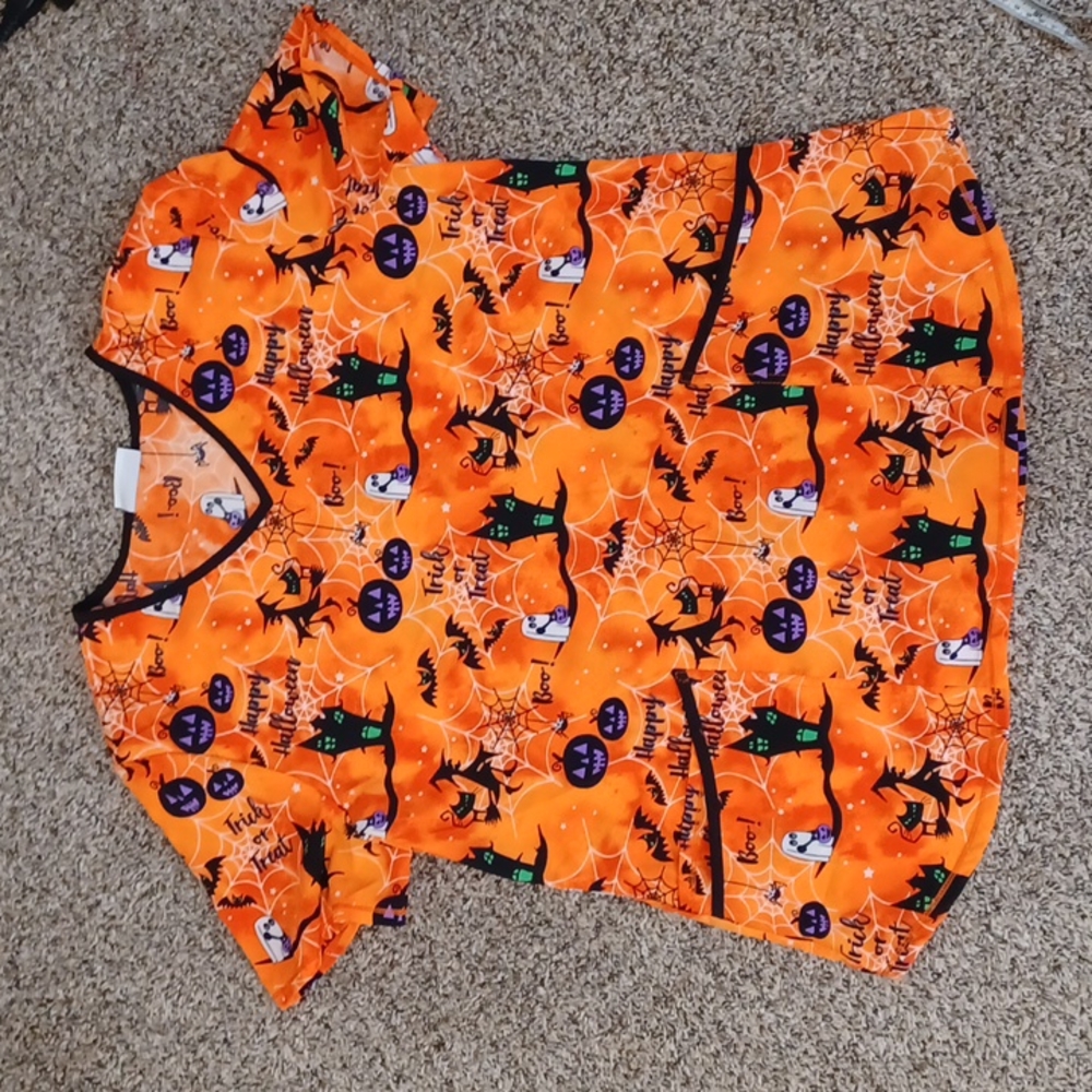Halloween scrub top, XL